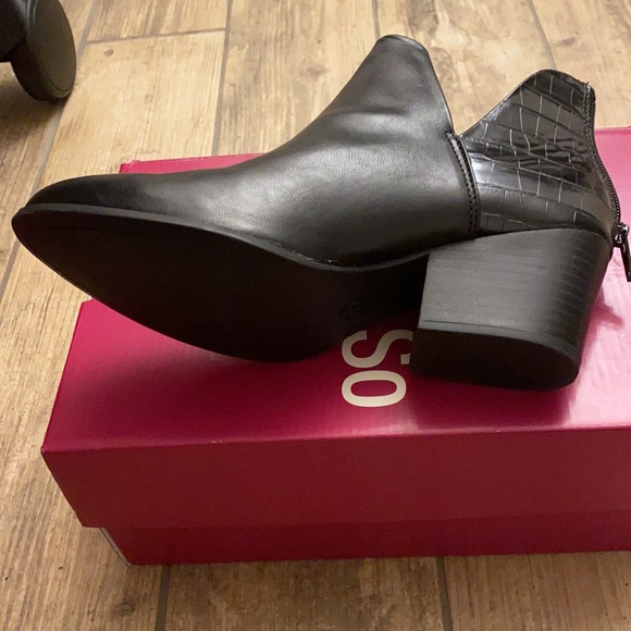 So Barb 2 Womens Ankle Boots 